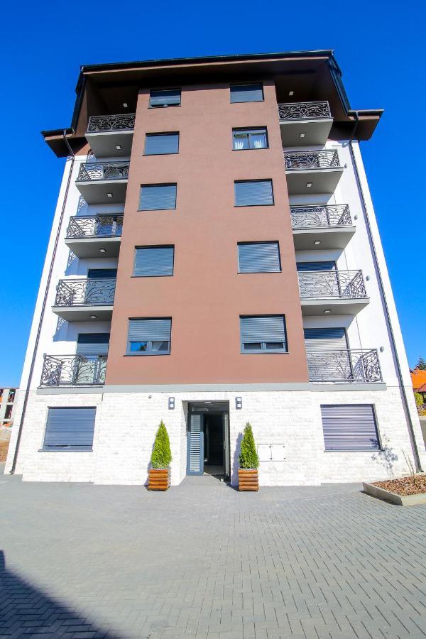 Narcis 17 - Novonamesteni Apartman Sa Prelepim Pogledom Na Tornik Zlatibor Ngoại thất bức ảnh