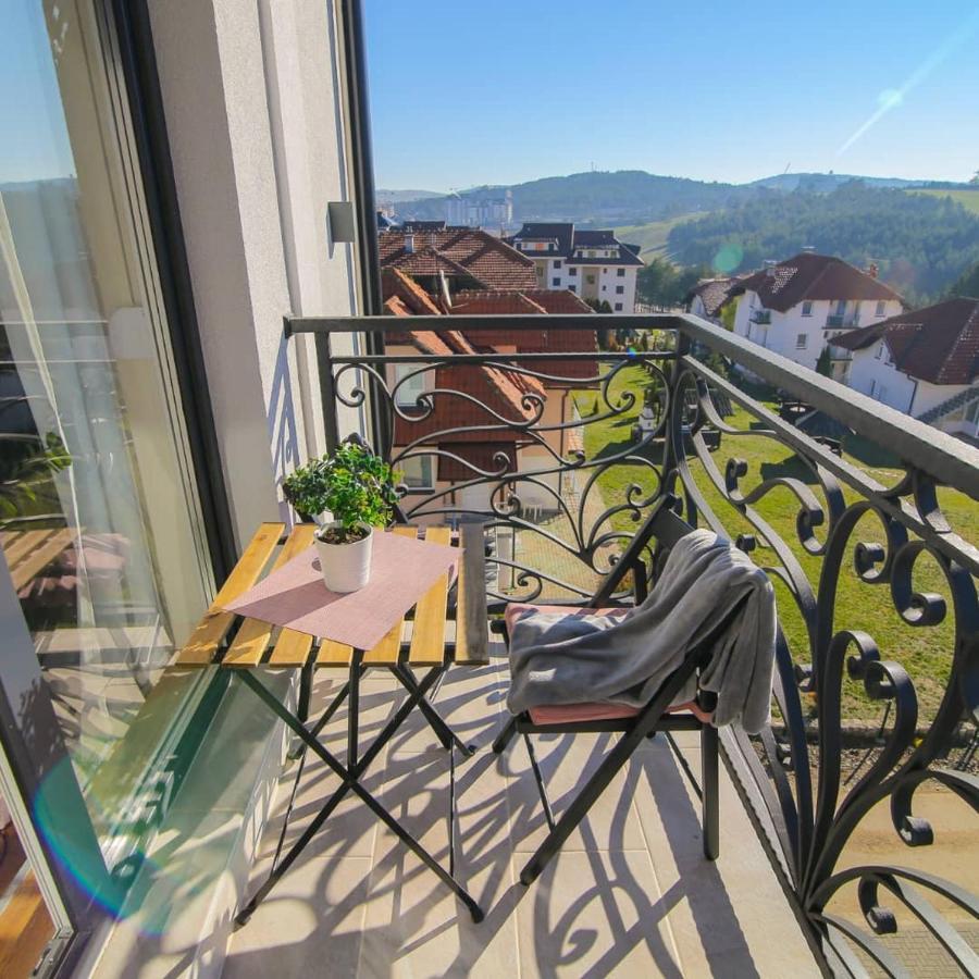Narcis 17 - Novonamesteni Apartman Sa Prelepim Pogledom Na Tornik Zlatibor Ngoại thất bức ảnh