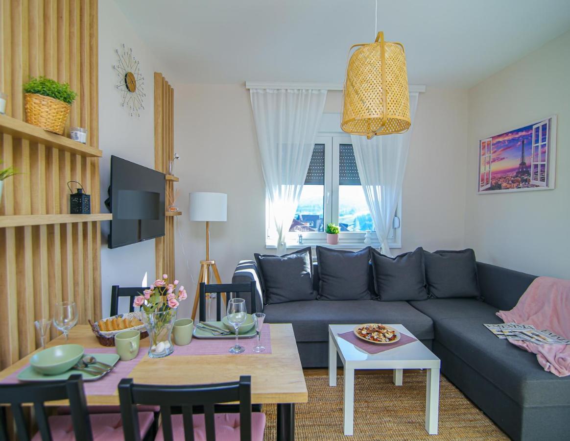Narcis 17 - Novonamesteni Apartman Sa Prelepim Pogledom Na Tornik Zlatibor Ngoại thất bức ảnh